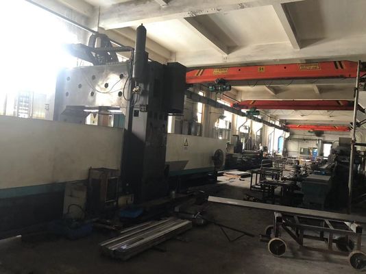 muffa di foggiatura conica del palo del poligono & del giro per il palo leggero 10m per il produttore del palo leggero della Russia