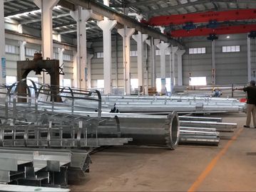Freno CNC Q345 ad alto spessore di albero con distanza tra le colonne di 2600 mm e macchina di stampa idraulica