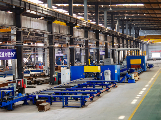 Trapano CNC 3D per travi ad alta velocità a 7 assi, alta efficienza e precisione