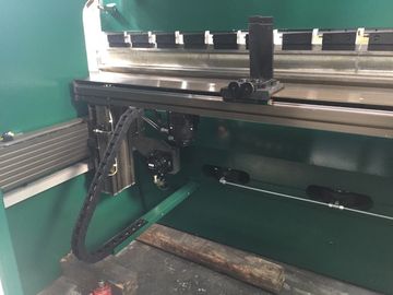 E21 Acciaio leggero Freno a pressione idraulica Angolo di piegatura massimo 135°